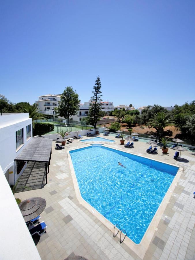 Sea View Apartment - 3 Swimming Pool & Fitness Албуфейра Экстерьер фото